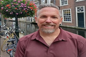 Photo of author Kurt Menke